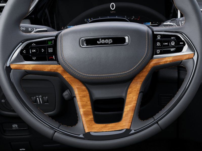 New 2026 Jeep Grand Cherokee Summit image 19