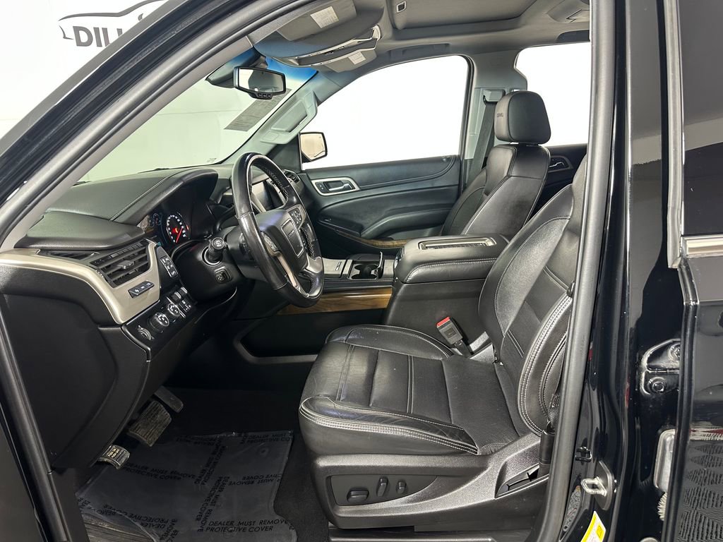 Used 2019 GMC Yukon Denali image 16