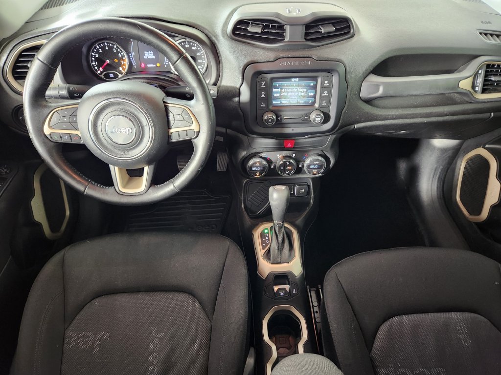 Used 2017 Jeep Renegade Latitude w/ Popular Equipment Group FWD image 14