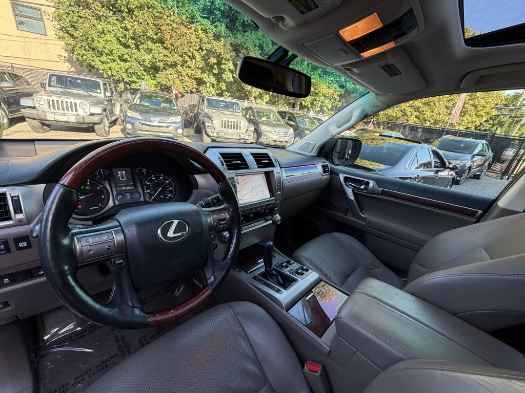 Used 2012 Lexus GX 460 Premium AWD/4WD image 13