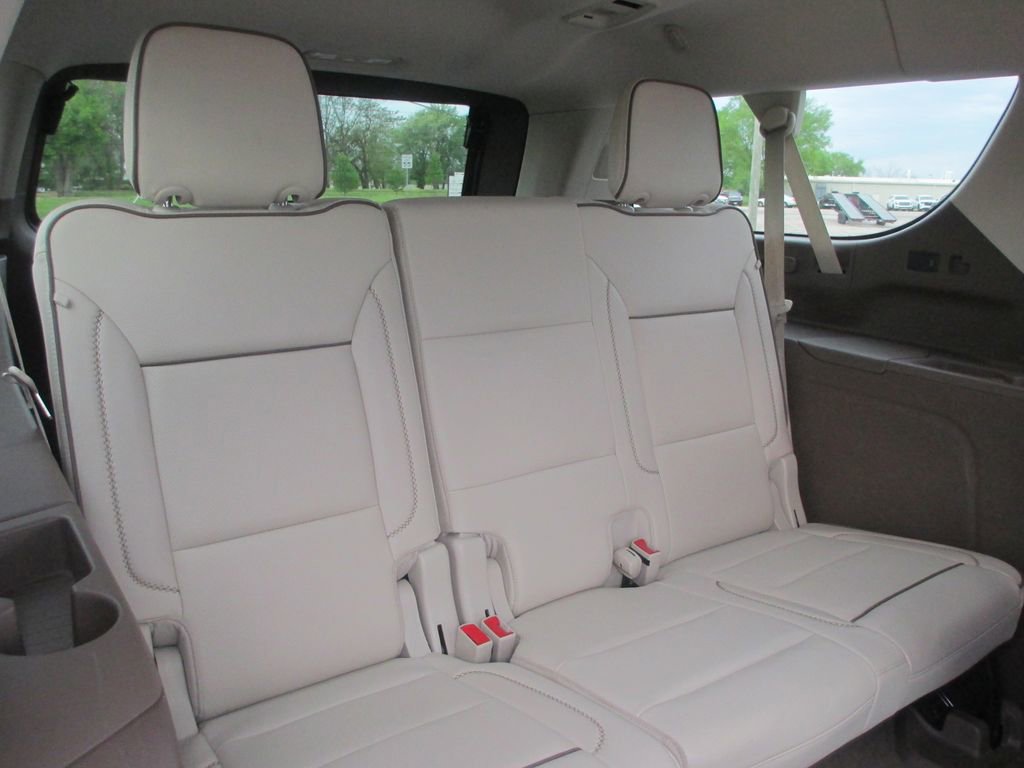 Used 2021 GMC Yukon XL Denali w/ Denali Ultimate Package image 28