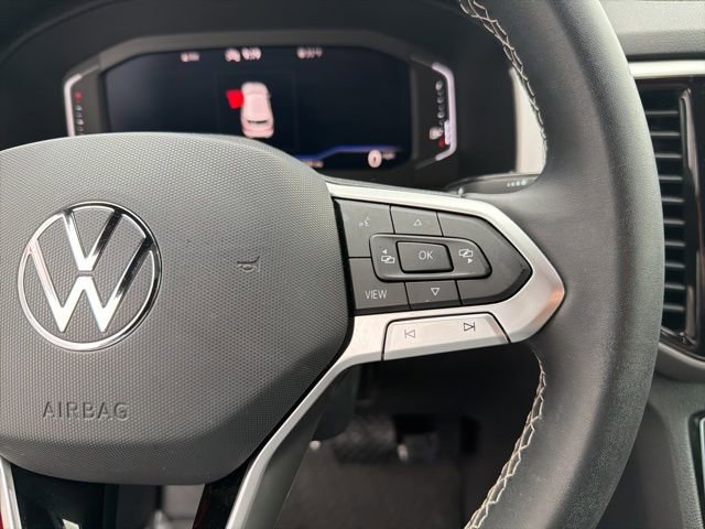 Used 2022 Volkswagen Atlas Cross Sport SE image 21