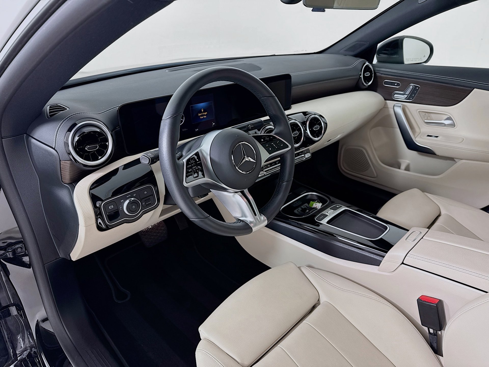 Certified 2026 Mercedes-Benz CLA 250 image 10