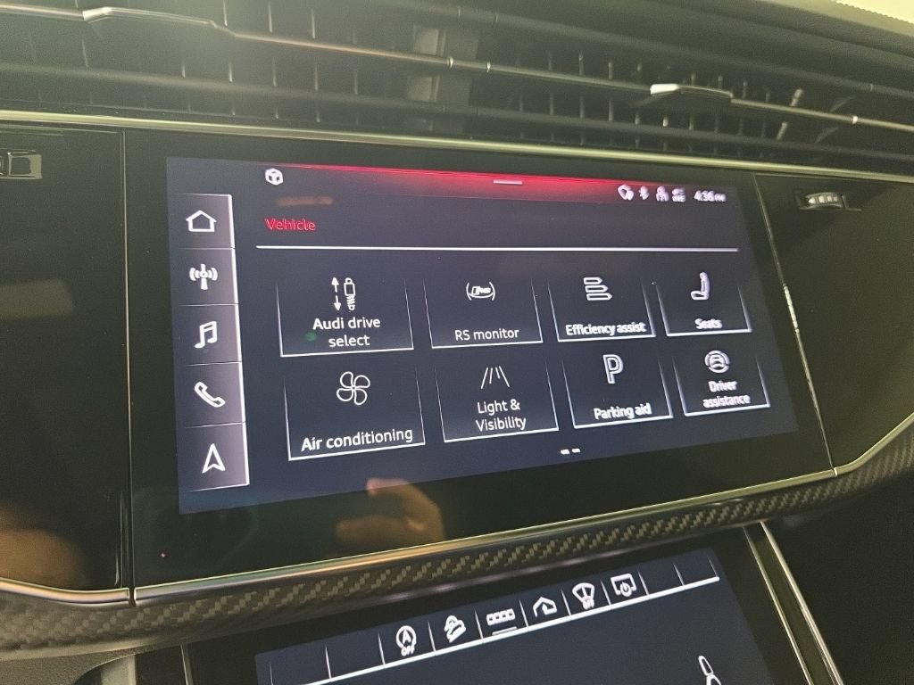 Used 2021 Audi RS Q8 w/ Carbon Optic Package AWD/4WD image 17