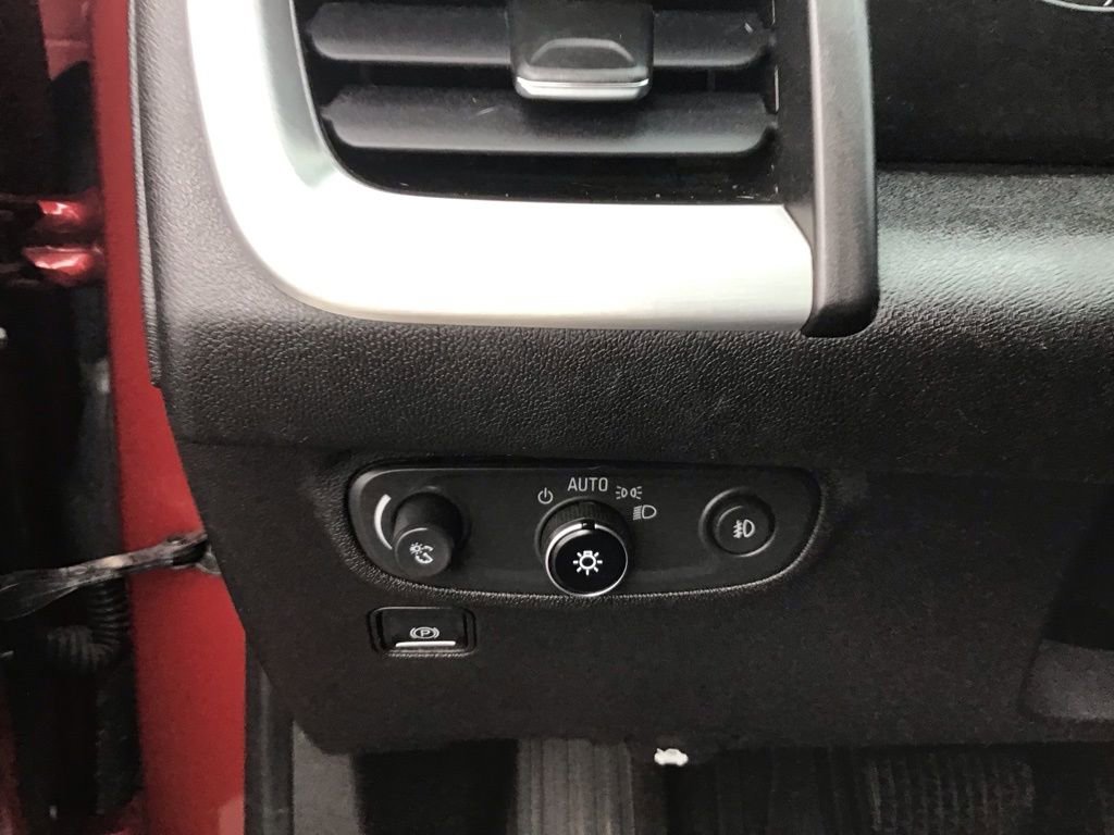 Used 2018 GMC Terrain SLT w/ Preferred Package image 18