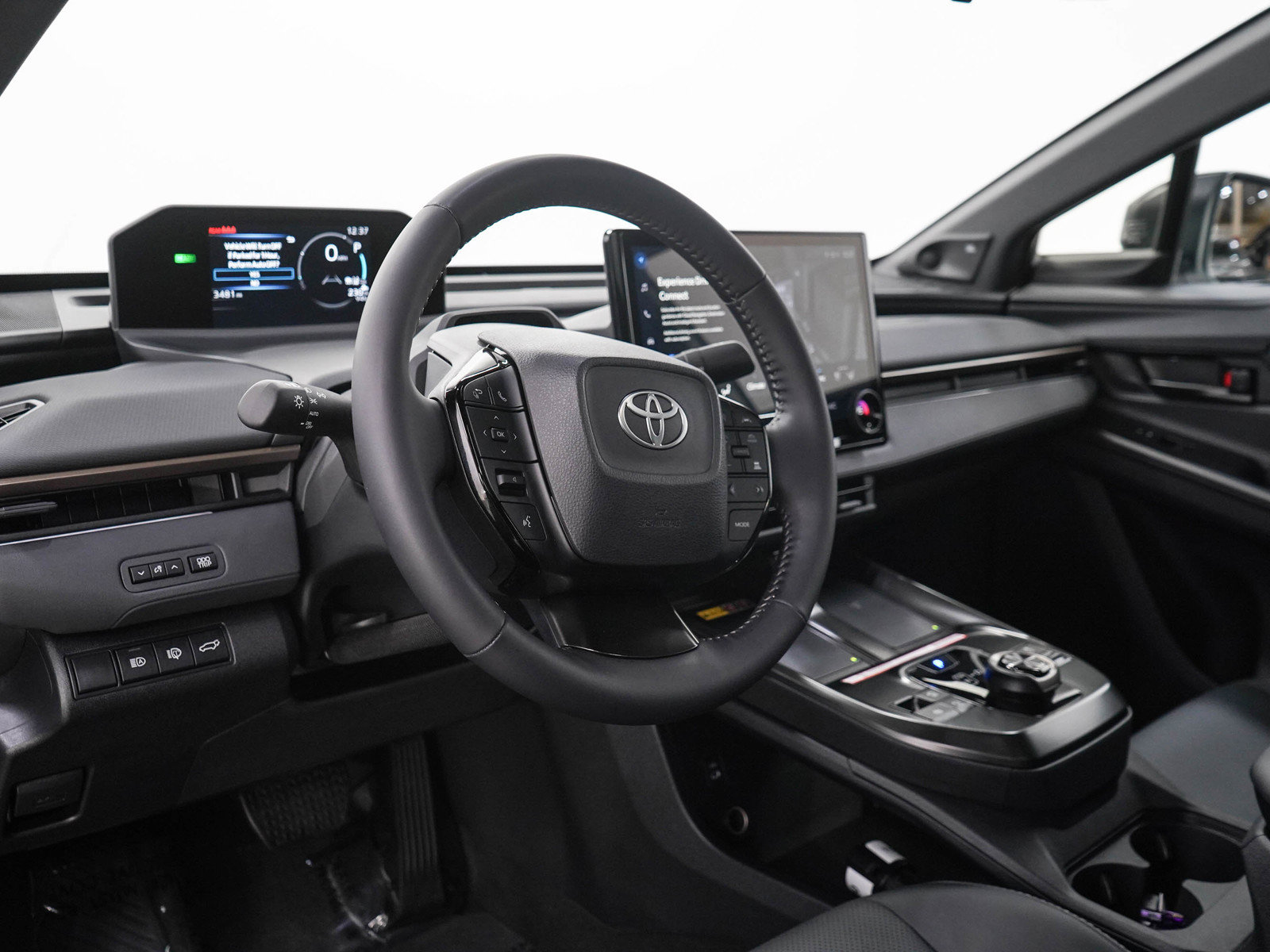 Certified 2026 Toyota bZ AWD/4WD image 24