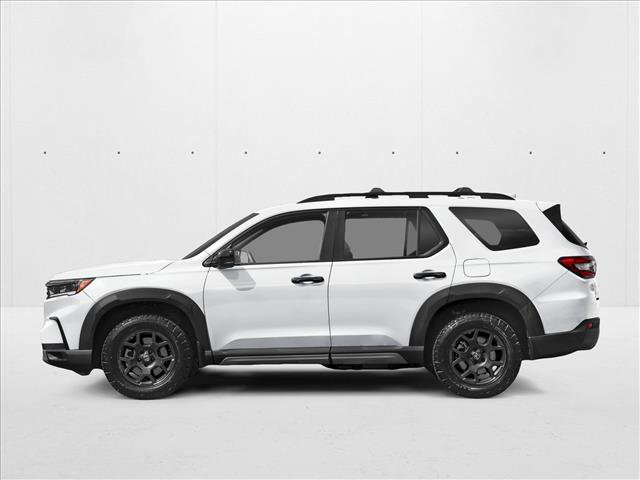 New 2025 Honda Pilot TrailSport image 3