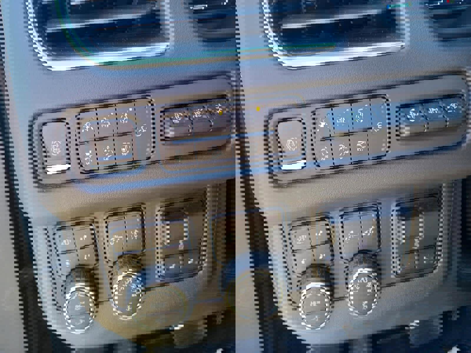 Used 2022 Chevrolet Suburban High Country w/ Max Trailering Package image 15