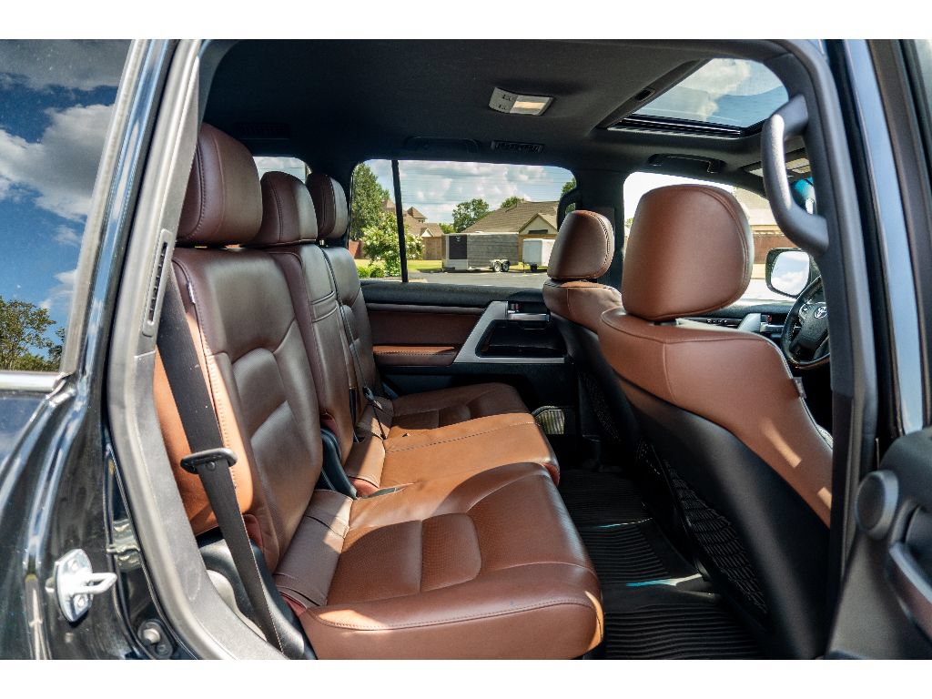 Used 2020 Toyota Land Cruiser AWD/4WD image 19
