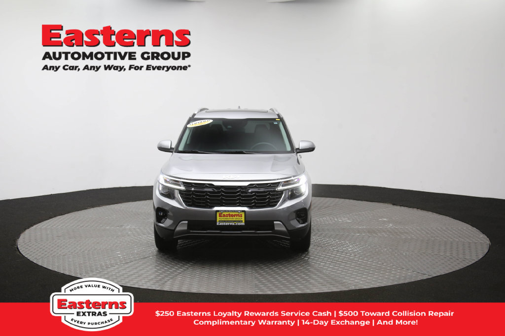 Used 2024 Kia Seltos EX AWD/4WD image 55