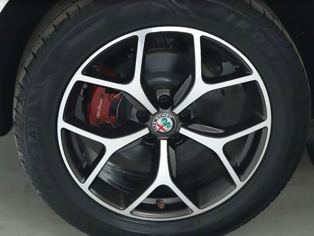 Used 2020 Alfa Romeo Stelvio Ti Sport w/ Quick Order Package 22S Sport image 49