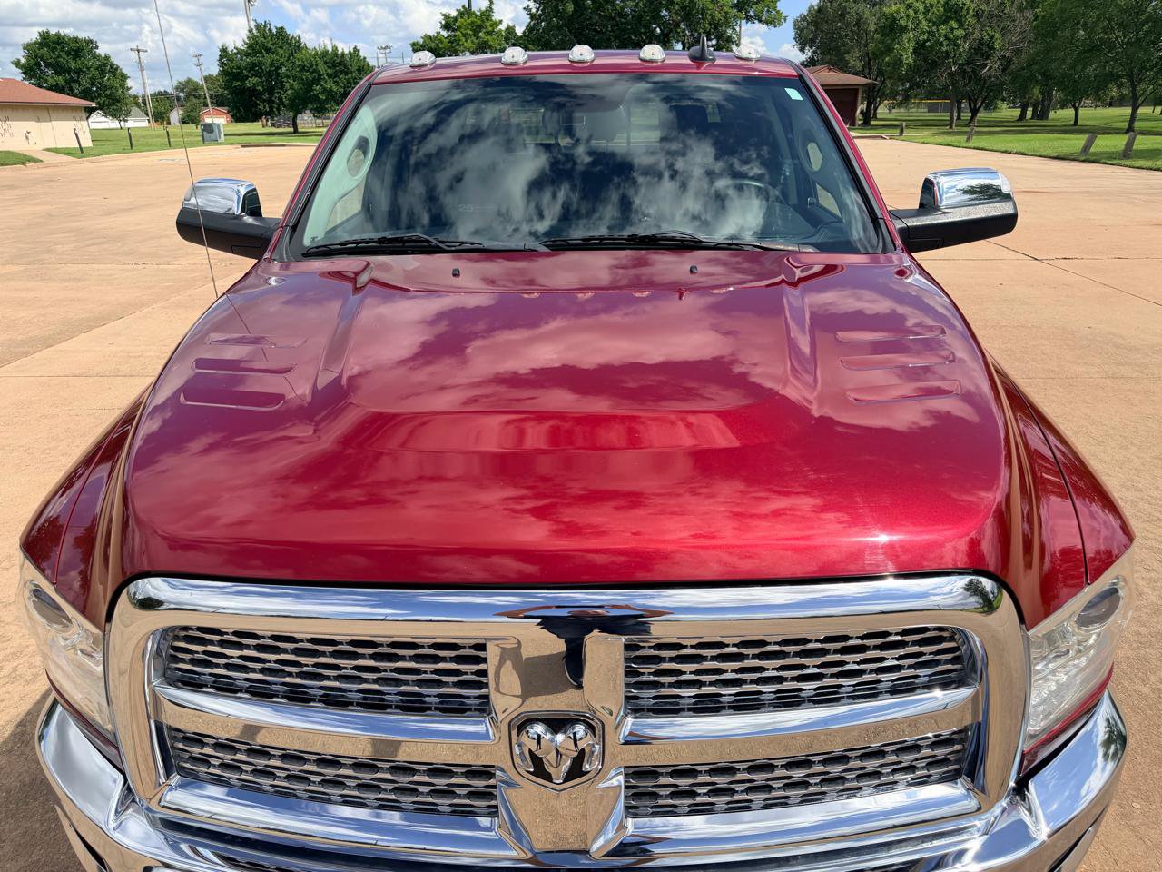 Used 2014 RAM 3500 Laramie RWD image 6