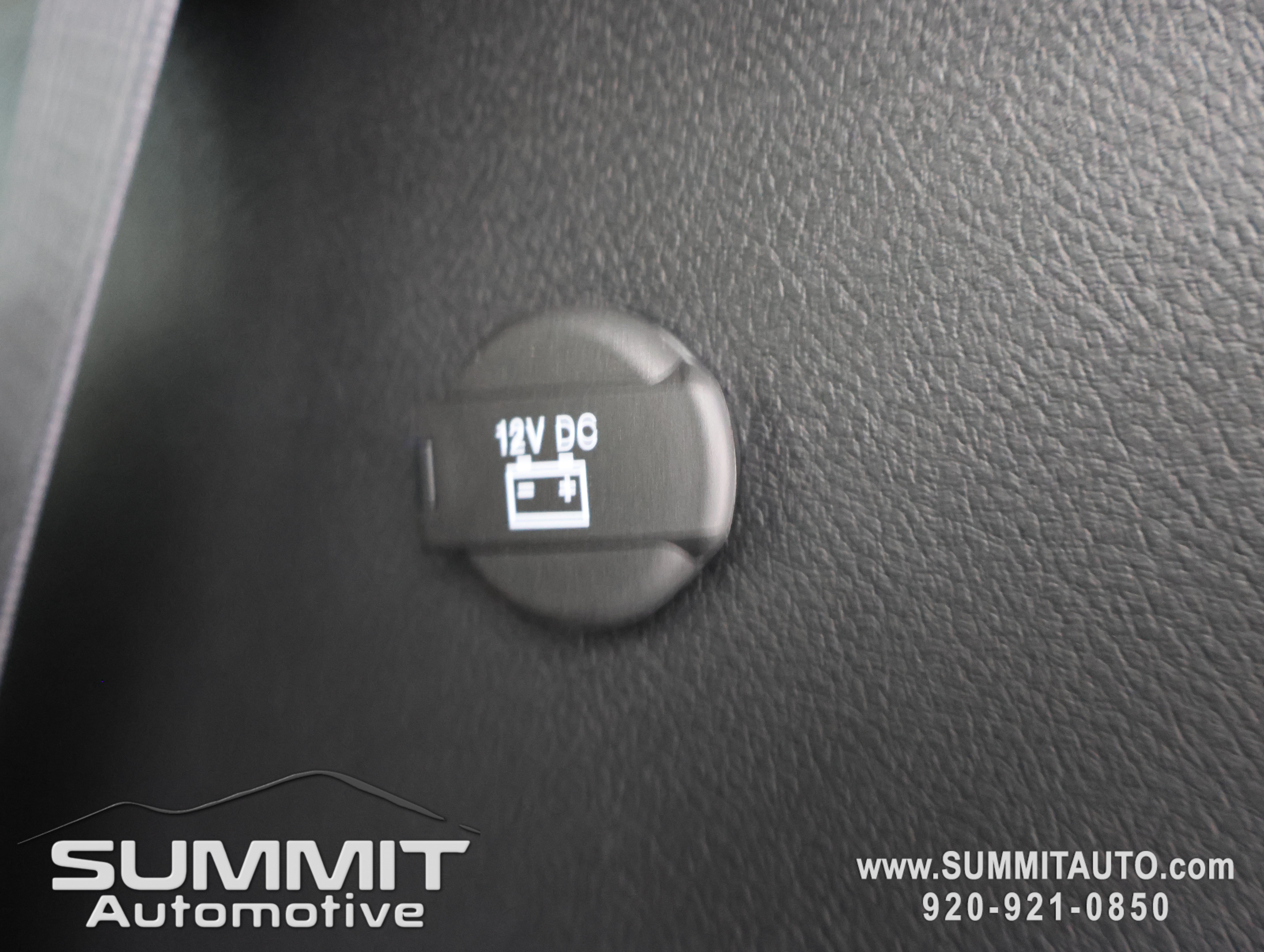New 2027 Chrysler Pacifica Limited AWD/4WD image 35