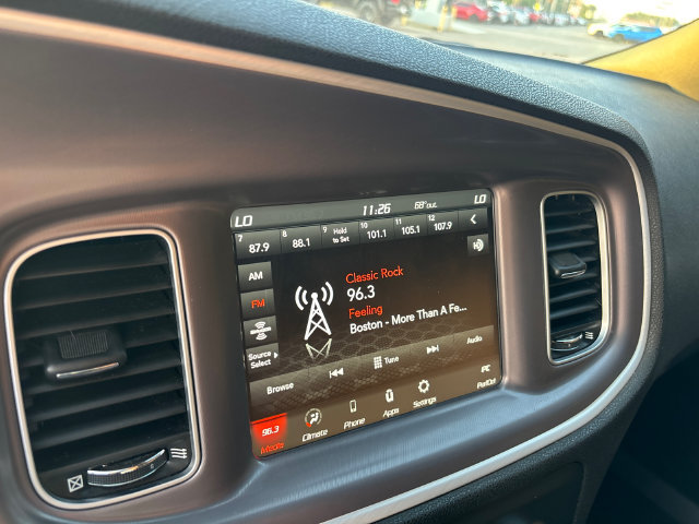 Used 2022 Dodge Charger R/T RWD image 19