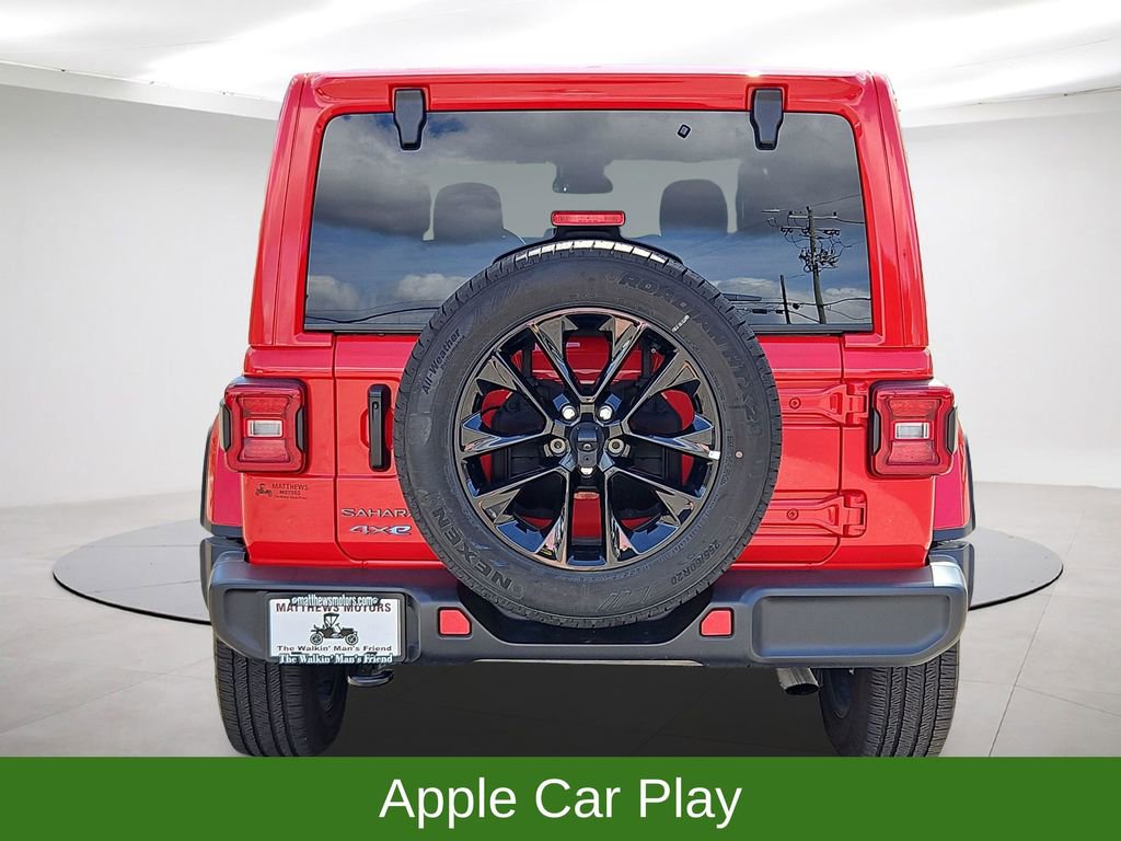 Used 2025 Jeep Wrangler Unlimited Sahara image 6