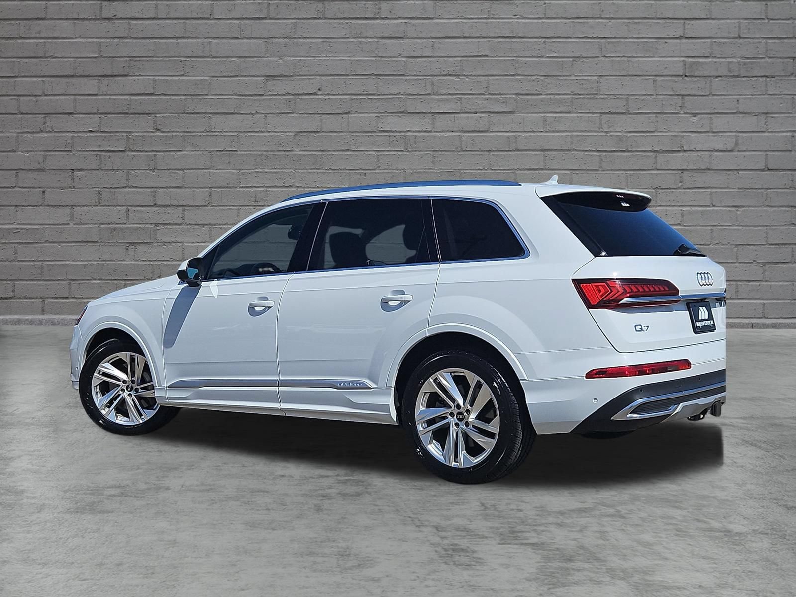 Used 2023 Audi Q7 3.0T Prestige AWD/4WD image 4