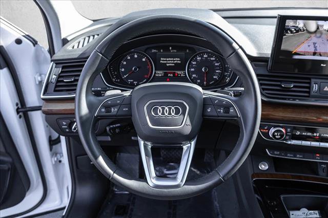 Used 2023 Audi Q5 2.0T Premium w/ Convenience Package image 13