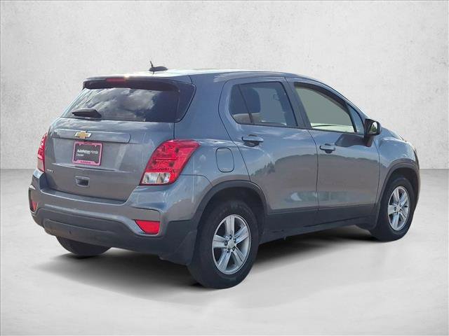 Used 2020 Chevrolet Trax LS w/ LPO, Protection Package FWD image 5