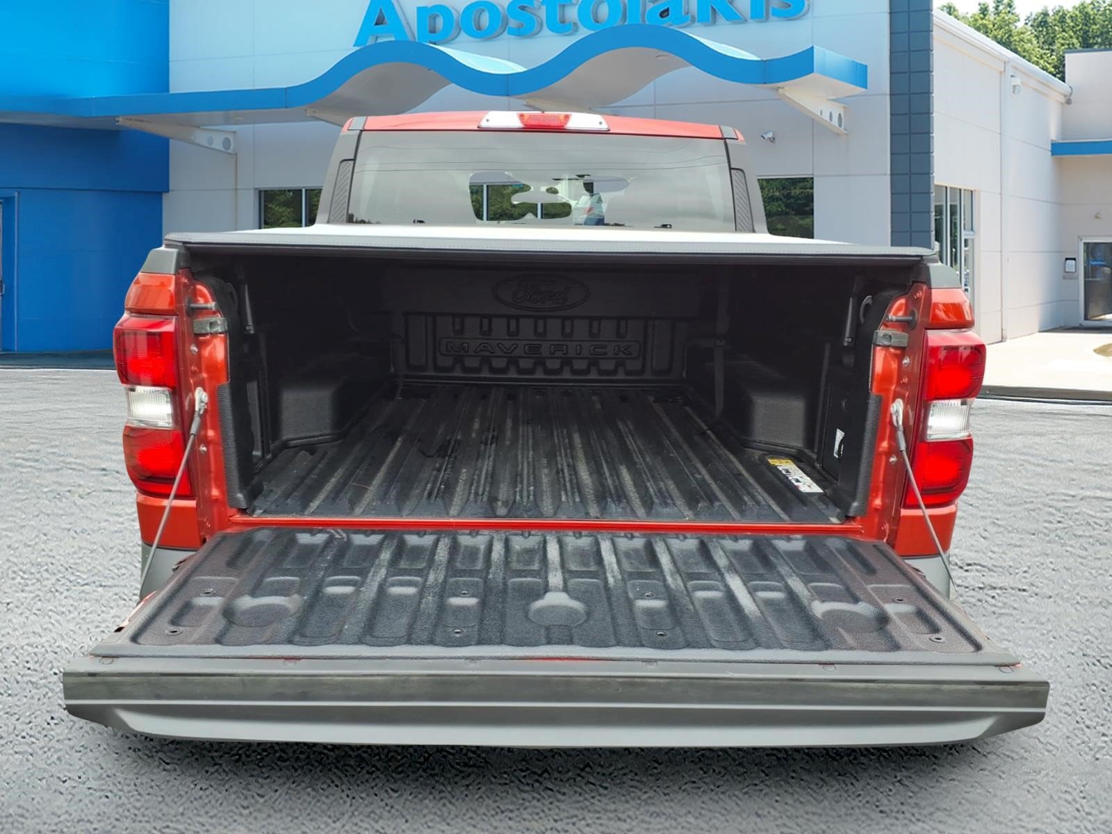 Used 2024 Ford Maverick XLT w/ XLT Luxury Package FWD image 5