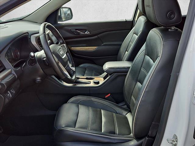 Used 2019 GMC Acadia Denali w/ Technology Package AWD/4WD image 14