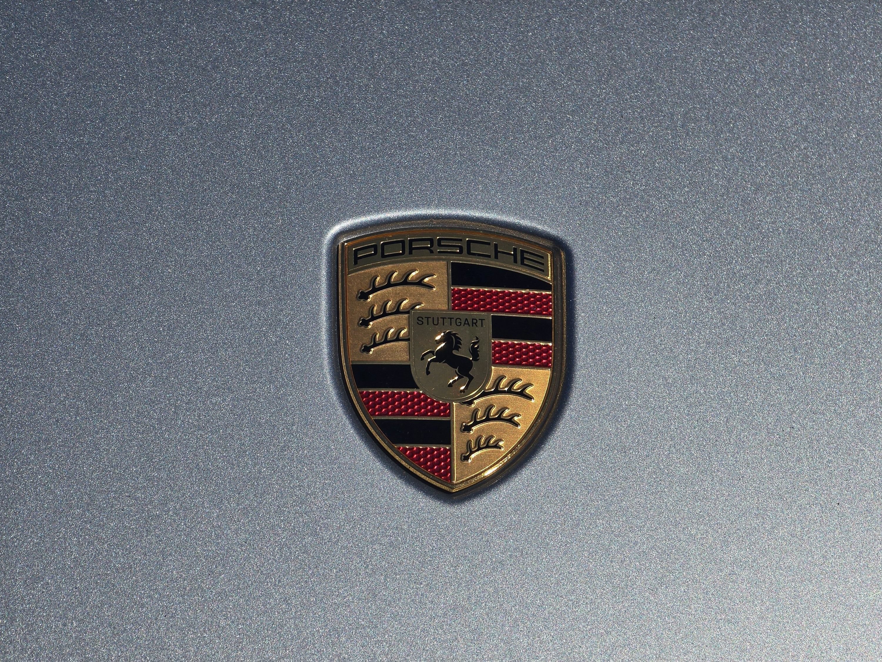 Used 2025 Porsche Taycan 4S AWD/4WD image 30
