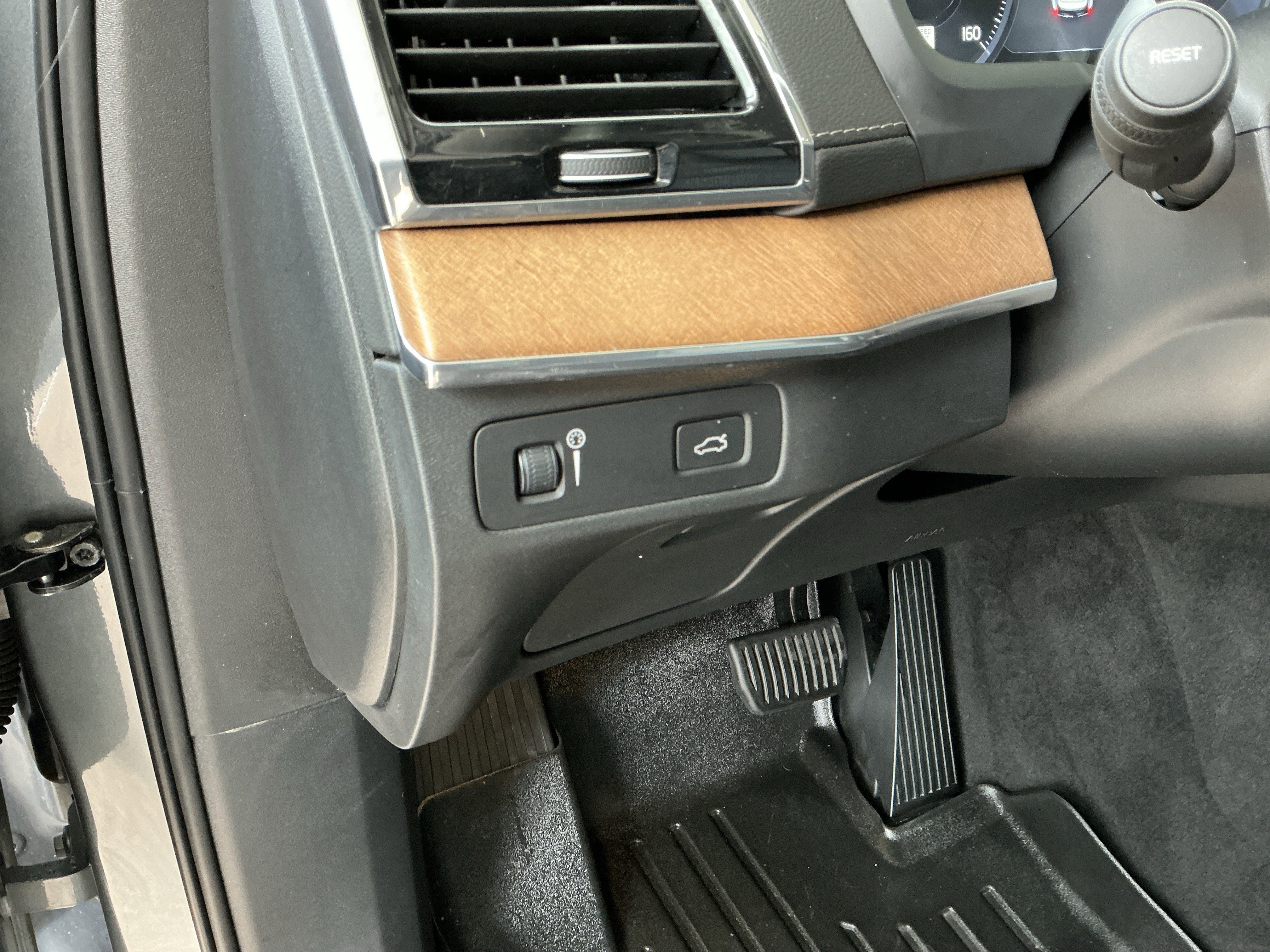 Used 2020 Volvo XC90 T6 Inscription image 26