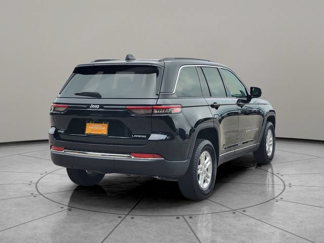 Certified 2024 Jeep Grand Cherokee Laredo w/ Luxury Tech Group I AWD/4WD image 12