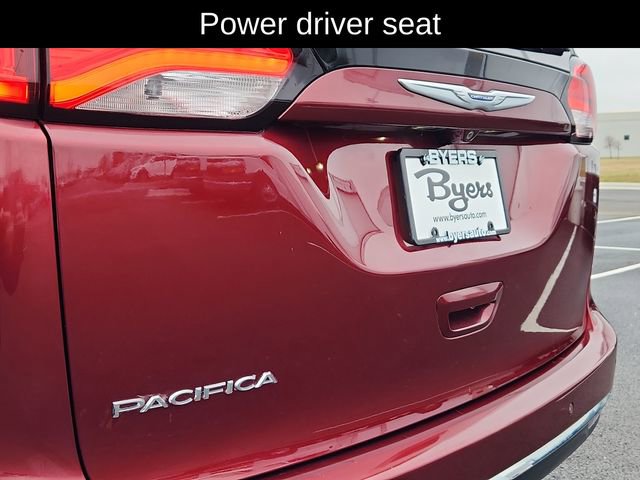 Used 2018 Chrysler Pacifica Touring Plus image 14