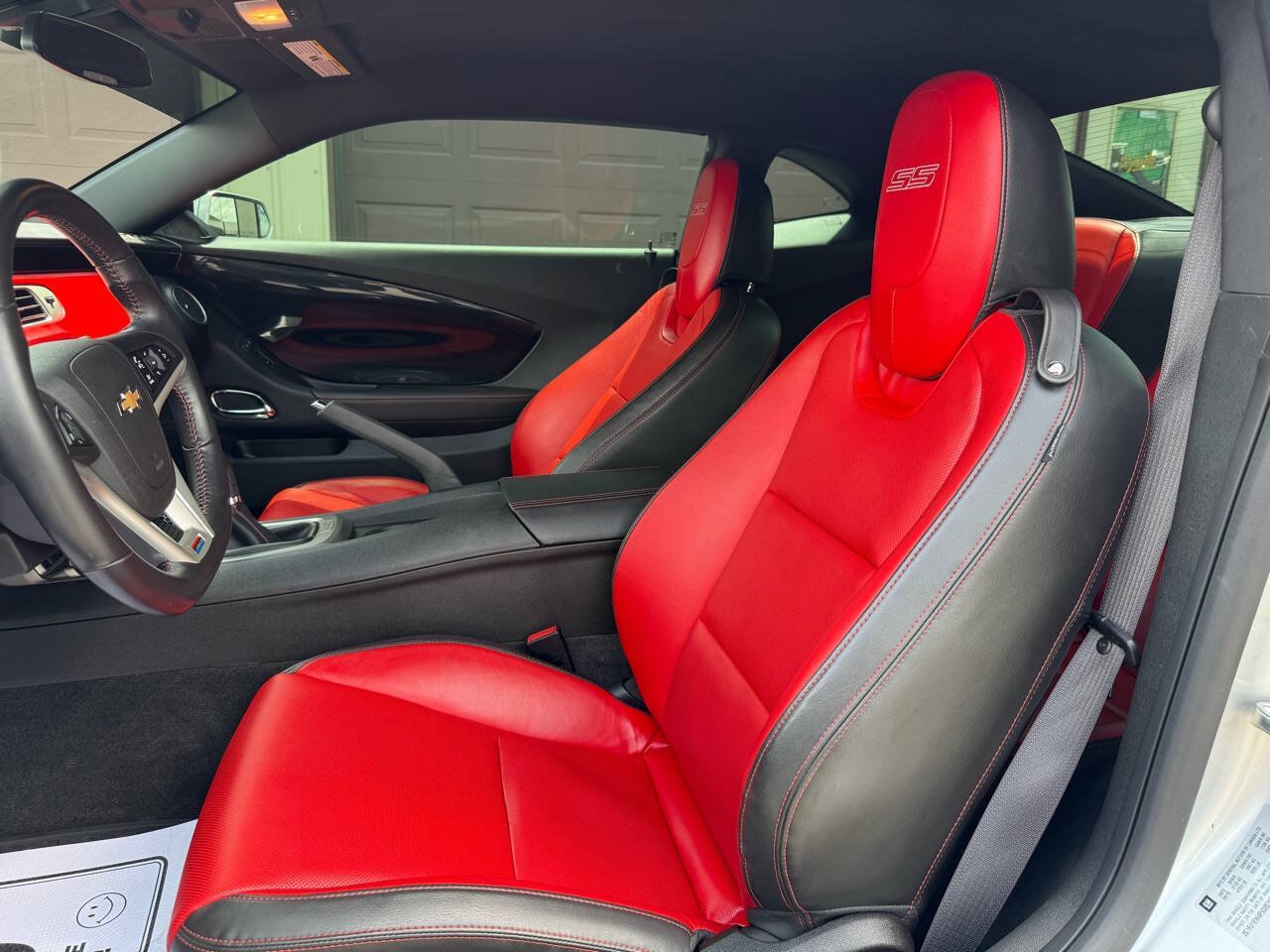 Used 2015 Chevrolet Camaro SS w/ Commemorative Special Edition RWD image 64