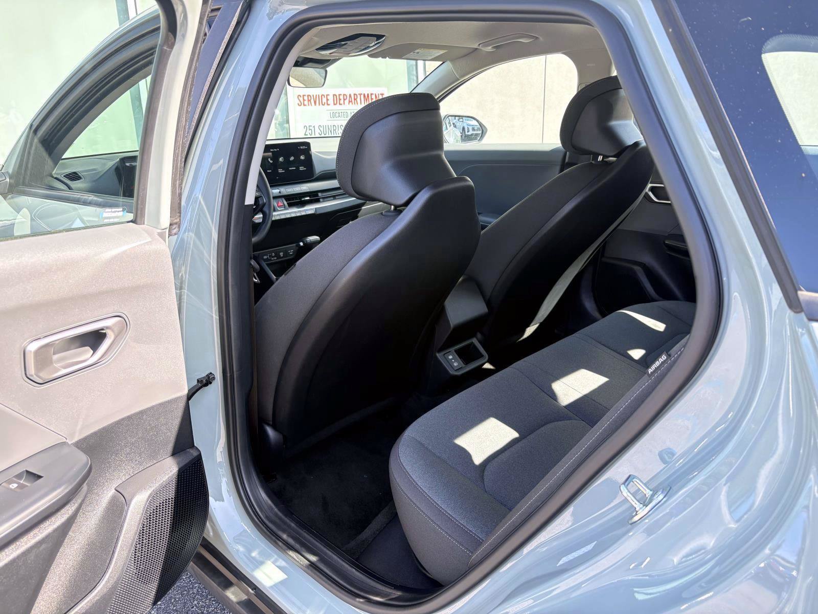 Certified 2025 Kia K4 FWD image 27