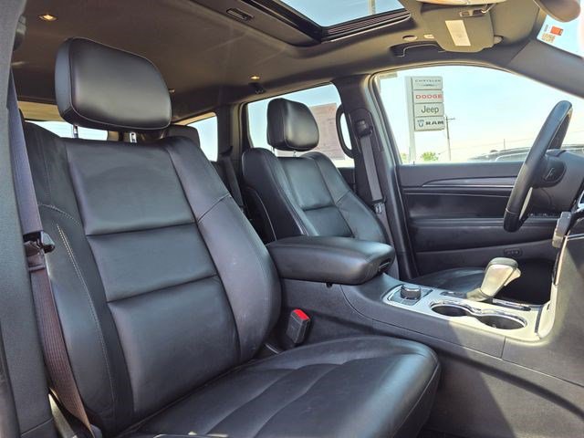 Used 2020 Jeep Grand Cherokee Limited w/ Trailer Tow Group IV AWD/4WD image 18