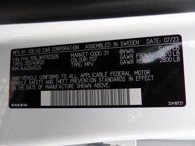 Certified 2024 Volvo XC60 B5 Plus w/ Protection Package Premier image 30