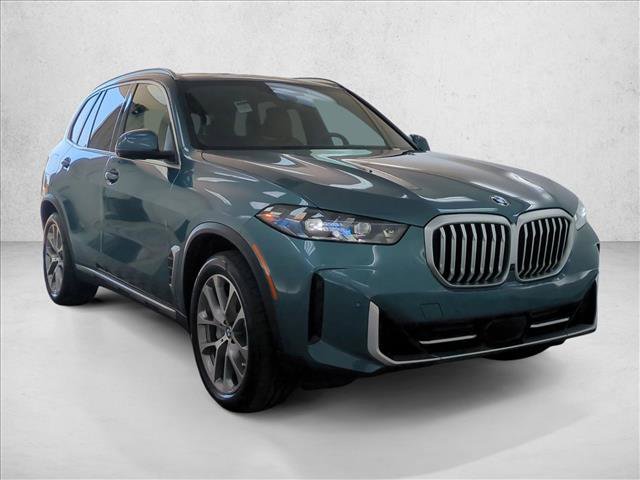 Used 2024 BMW X5 sDrive40i w/ Premium Package RWD image 3