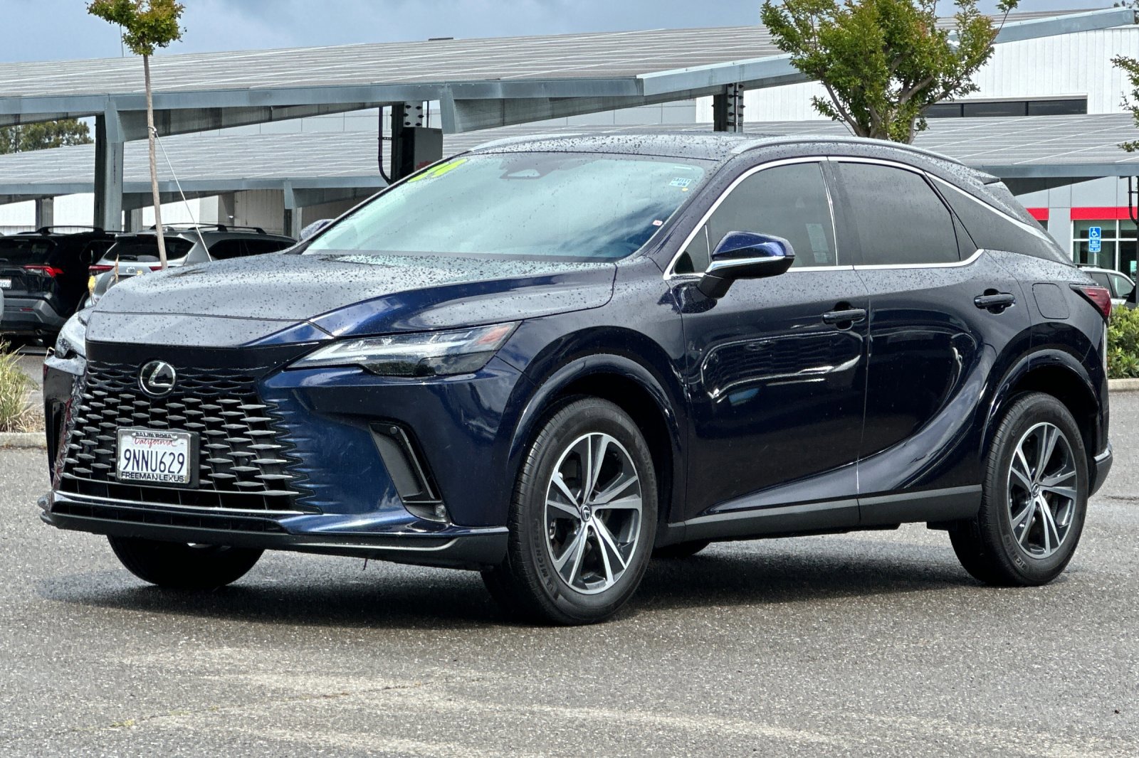 Used 2024 Lexus RX 350 FWD w/ Technology Package image 8