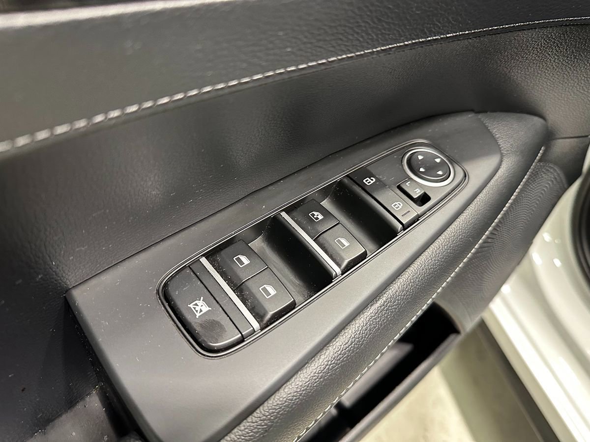 Used 2024 Kia Forte GT-Line w/ GT-Line Premium Package FWD image 24