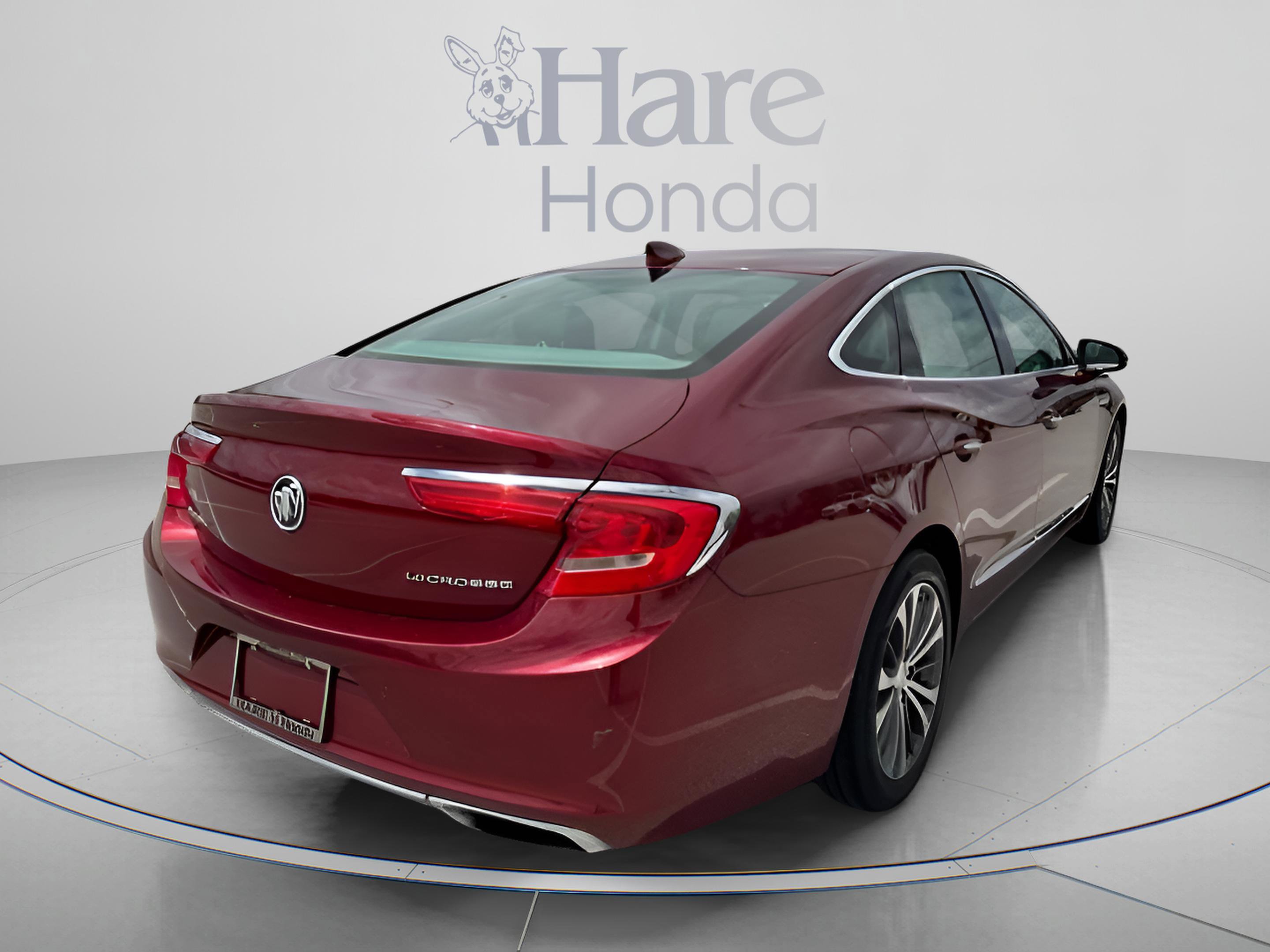 Used 2017 Buick LaCrosse Essence w/ Sun and Shade Package FWD image 5