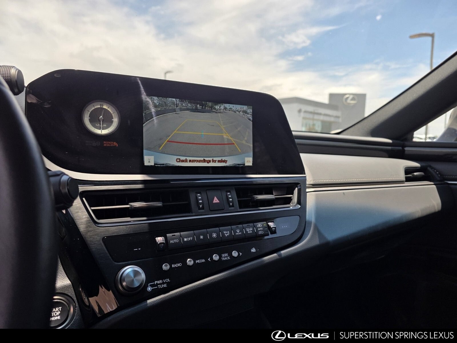 Certified 2025 Lexus ES 350 w/ Accessory Package (Z2) FWD image 19