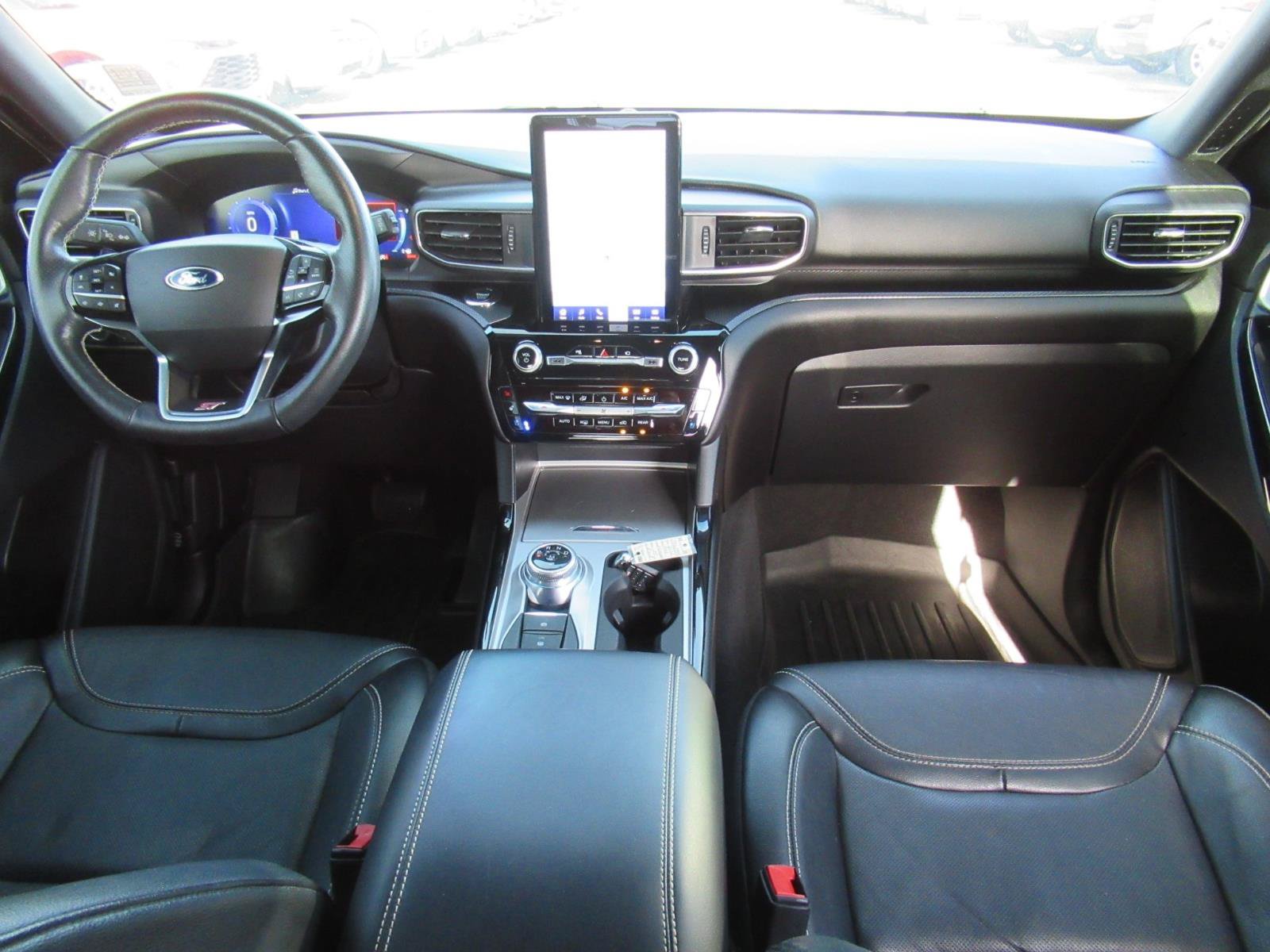 Used 2022 Ford Explorer ST w/ Equipment Group 401A AWD/4WD image 12