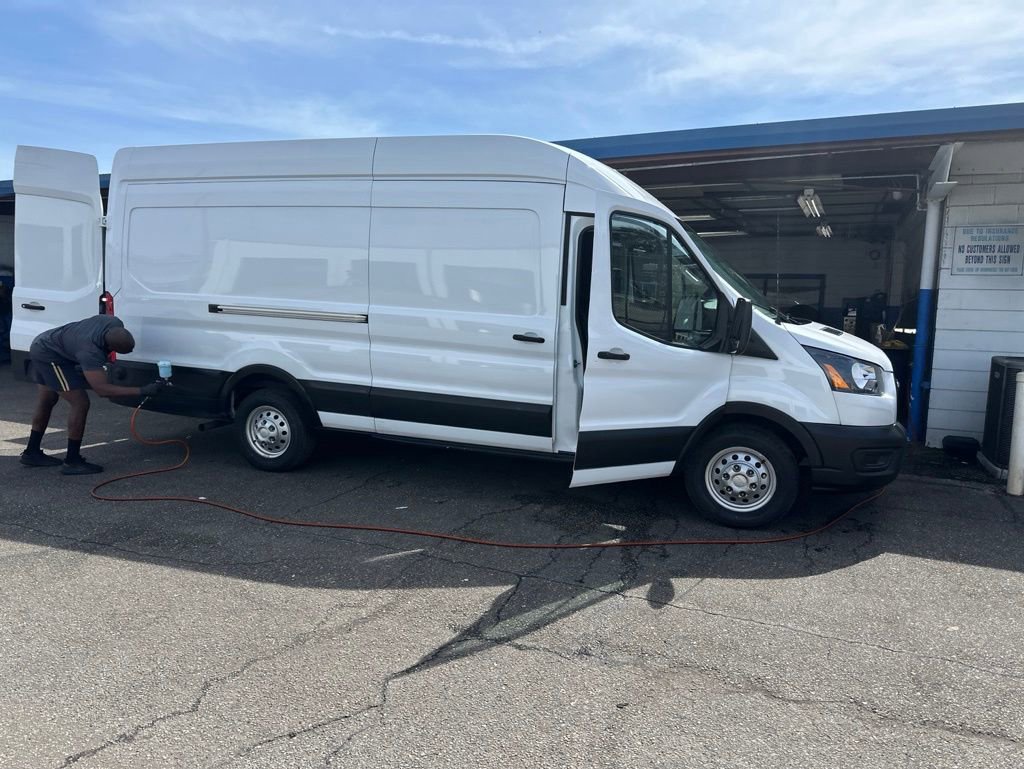 Used 2024 Ford Transit 250 148 High Roof Extended AWD w/ Load Area Protection Package image 3