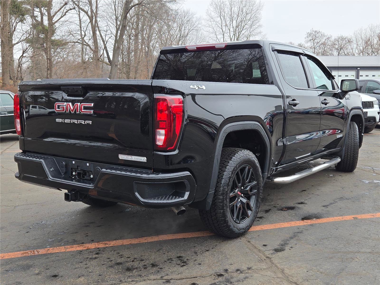 Used 2024 GMC Sierra 1500 Elevation AWD/4WD image 10