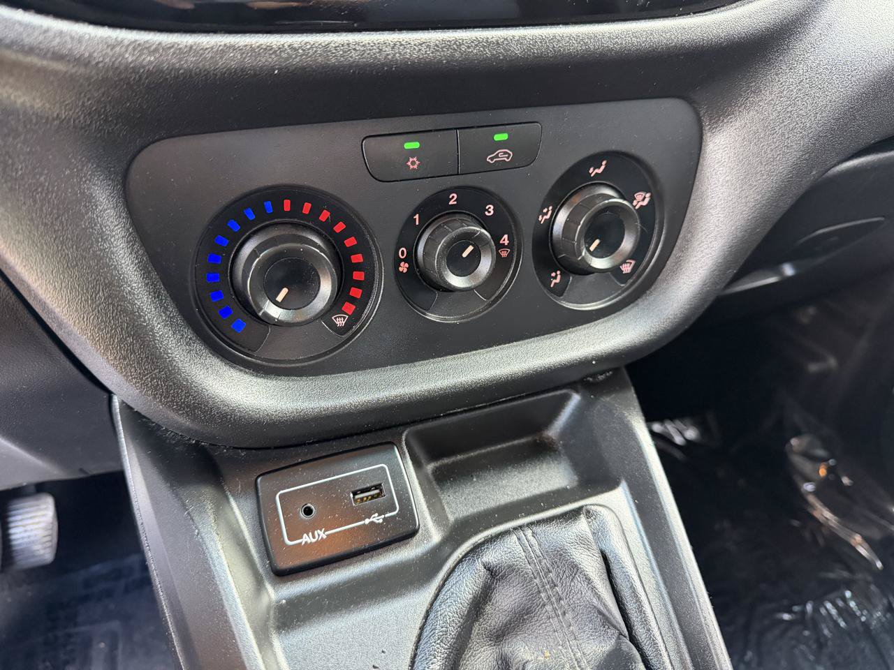 Used 2016 RAM ProMaster City Tradesman w/ Rear Back-up Camera Group FWD image 26