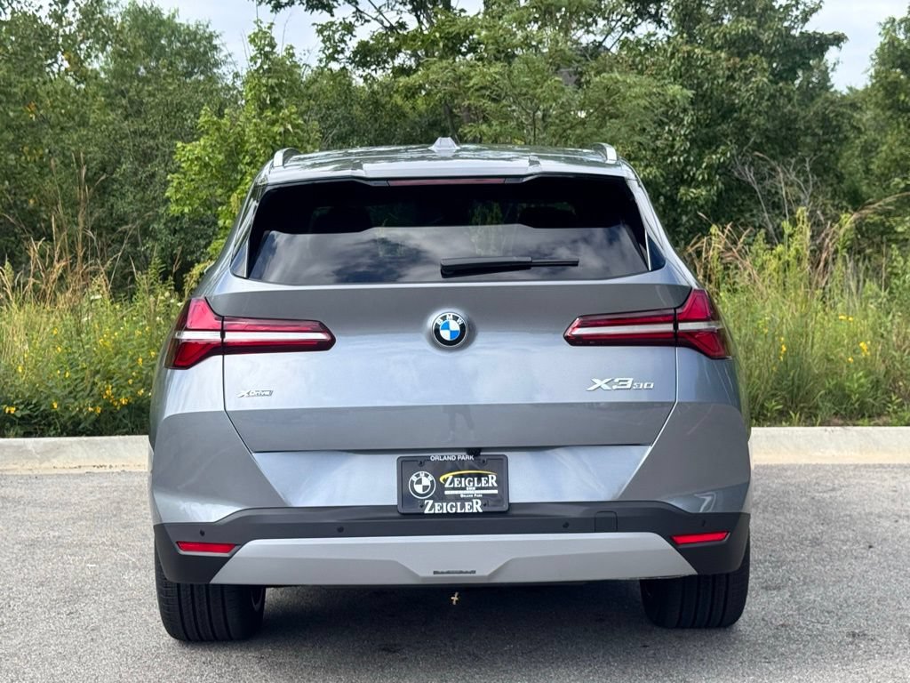 Used 2026 BMW X3 xDrive30i w/ Premium Package AWD/4WD image 5