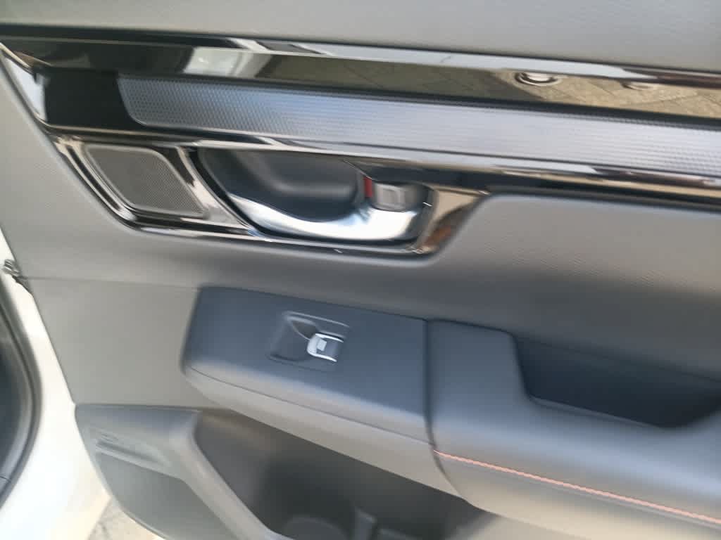 Used 2025 Honda CR-V Sport Touring image 24