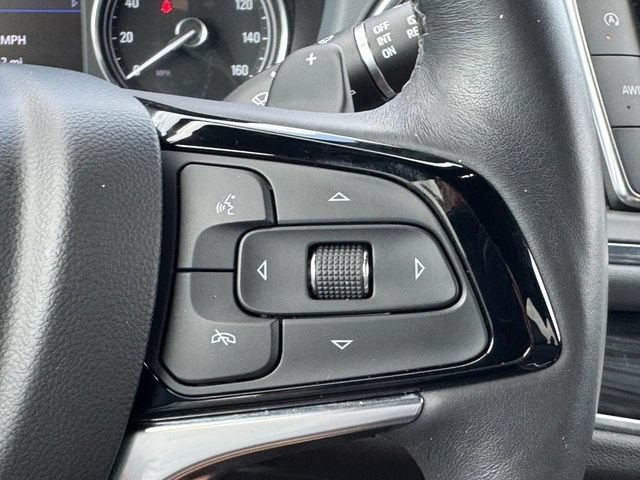 Used 2023 Buick Enclave Essence AWD/4WD image 27