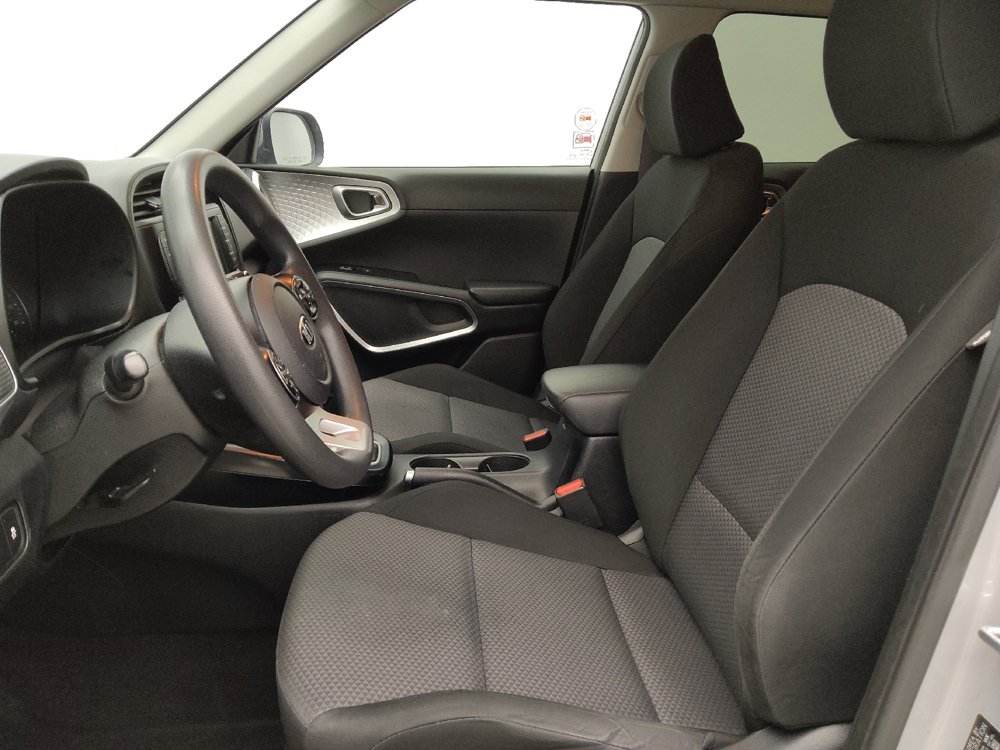 Used 2021 Kia Soul LX FWD image 17