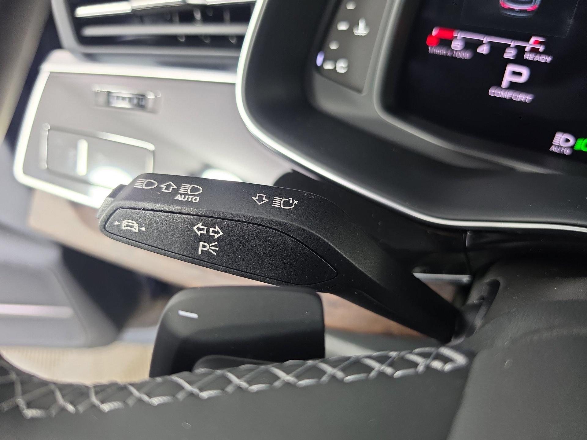 New 2026 Audi Q8 Premium Plus AWD/4WD image 24
