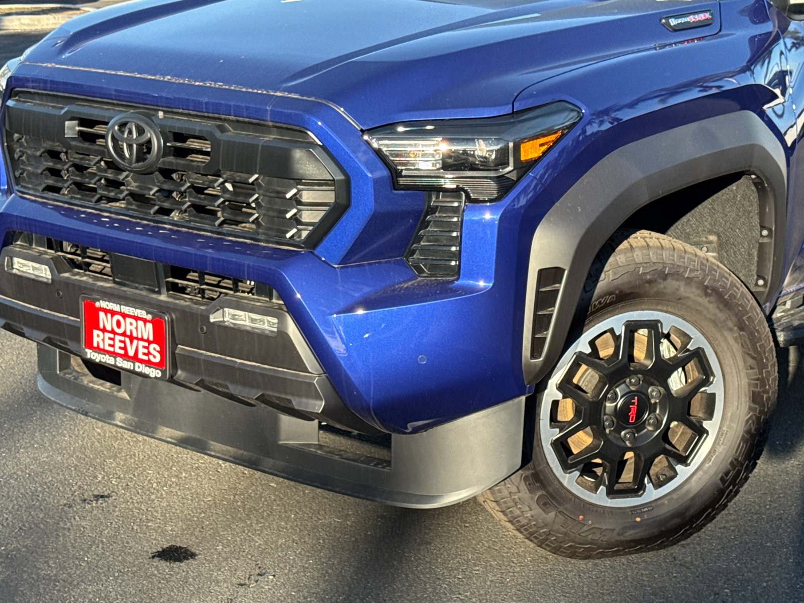 New 2025 Toyota Tacoma TRD Off-Road video 3