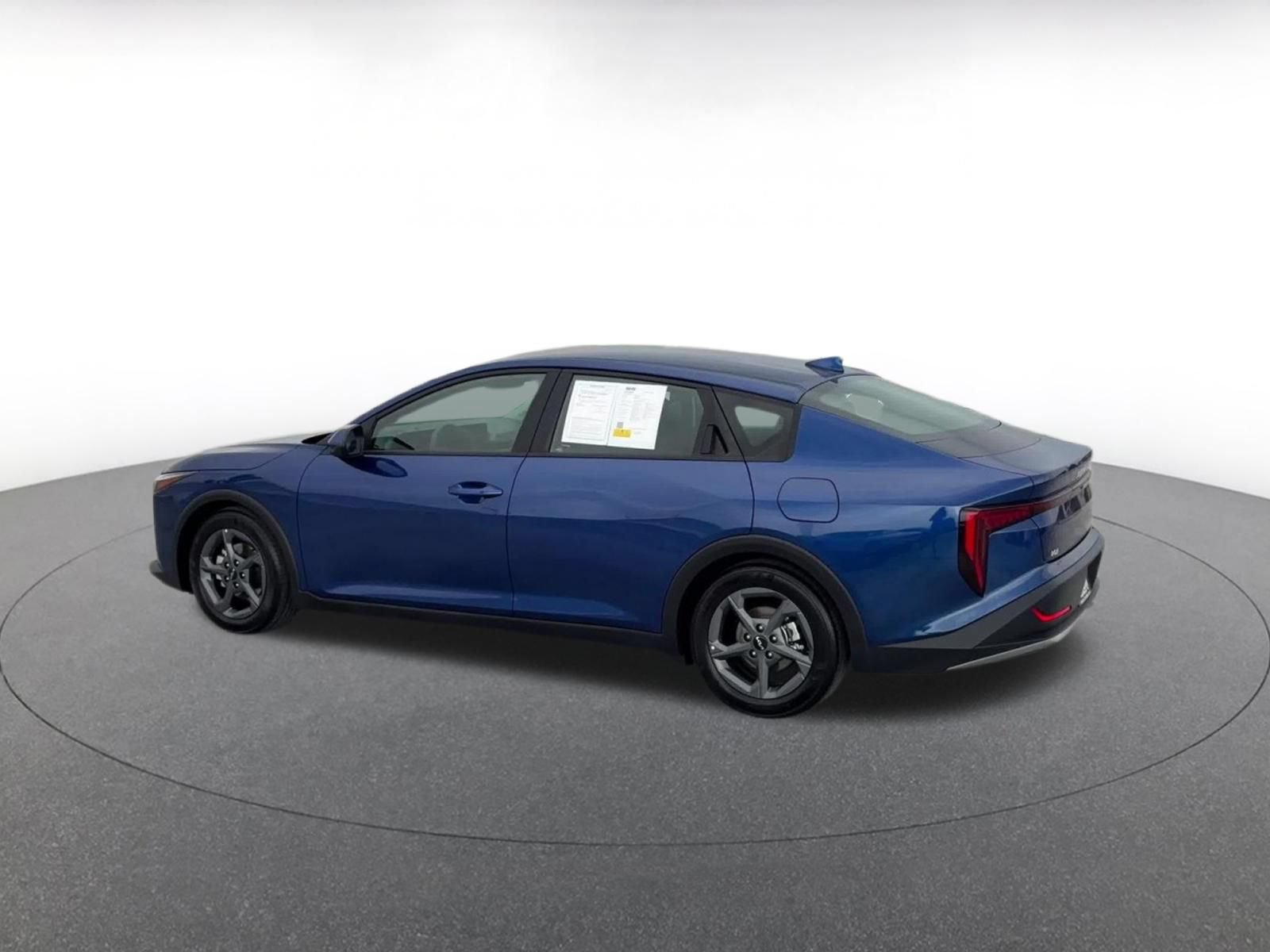 Used 2026 Kia K4 FWD image 10