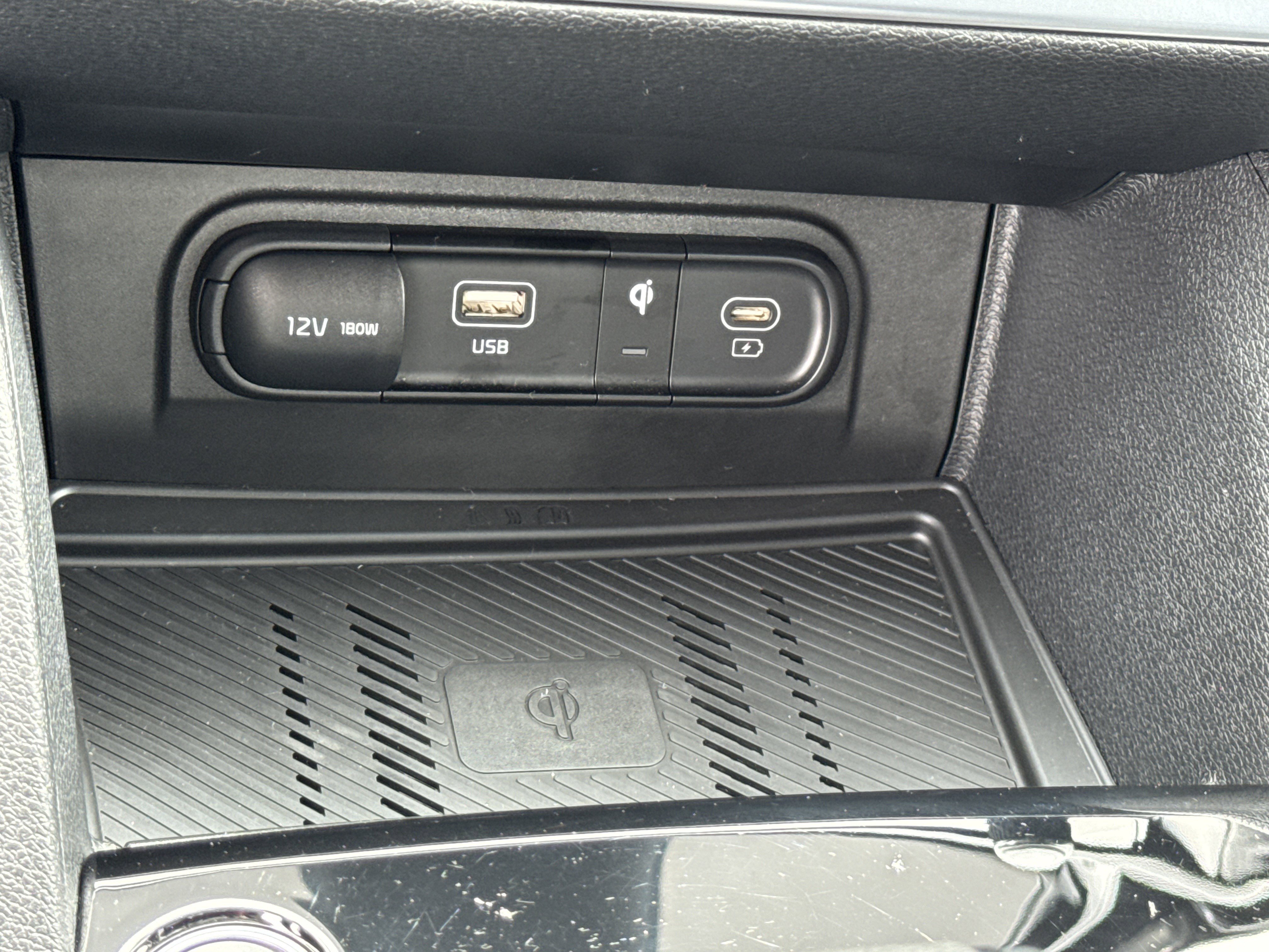 Certified 2025 Kia Sportage EX image 34