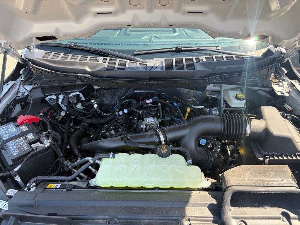 New 2026 Ford F150 STX w/ Equipment Group 201A FX4 AWD/4WD image 31